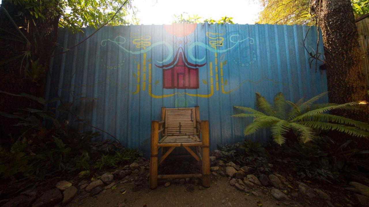 Common Grounds Pai Hostel Exterior photo